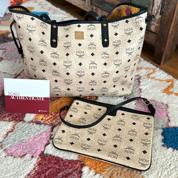 MCM full inclusion large tote with pouch - Picture 1 of 12